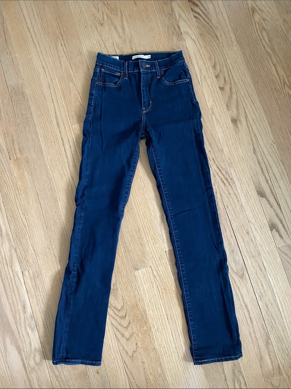 Levi’s Dark Blue Women's Slim Straight Jeans